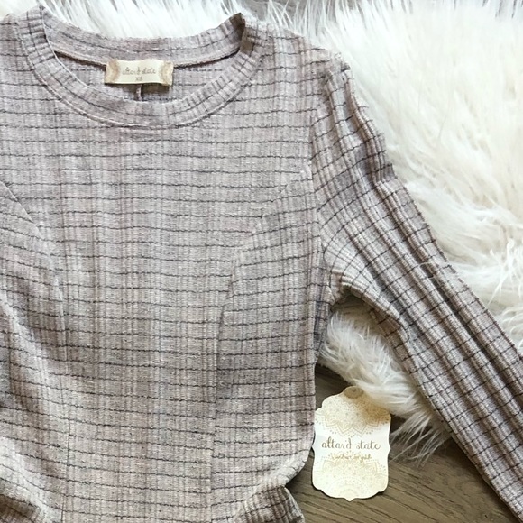 NWT Altar’d State Bell Sleeved Dress - Picture 6 of 7